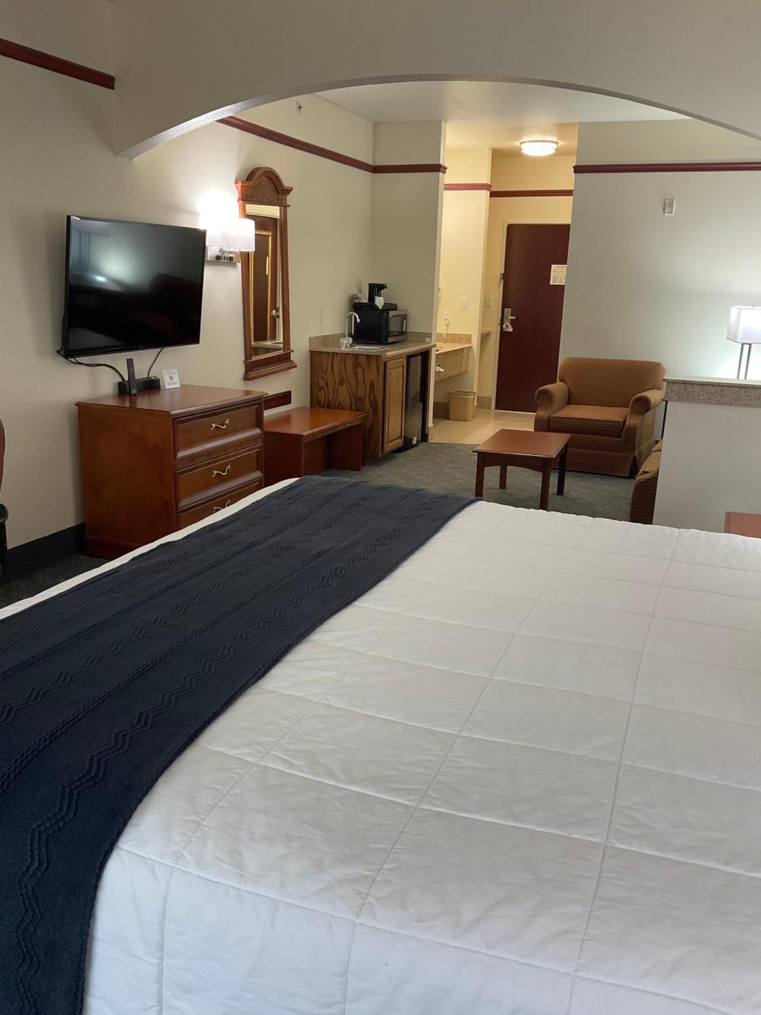 Budget Host Inn And Suites คาเมรอน ภายนอก รูปภาพ