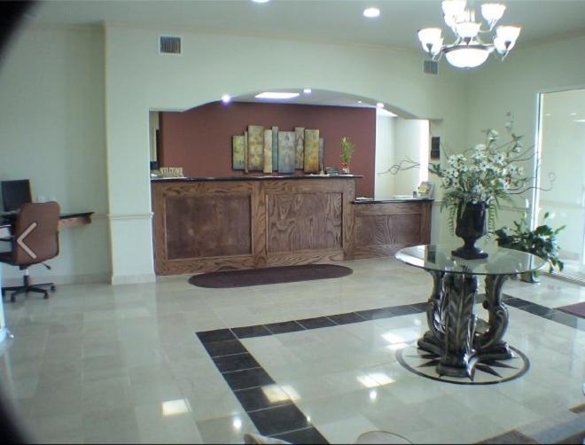 Budget Host Inn And Suites คาเมรอน ภายนอก รูปภาพ